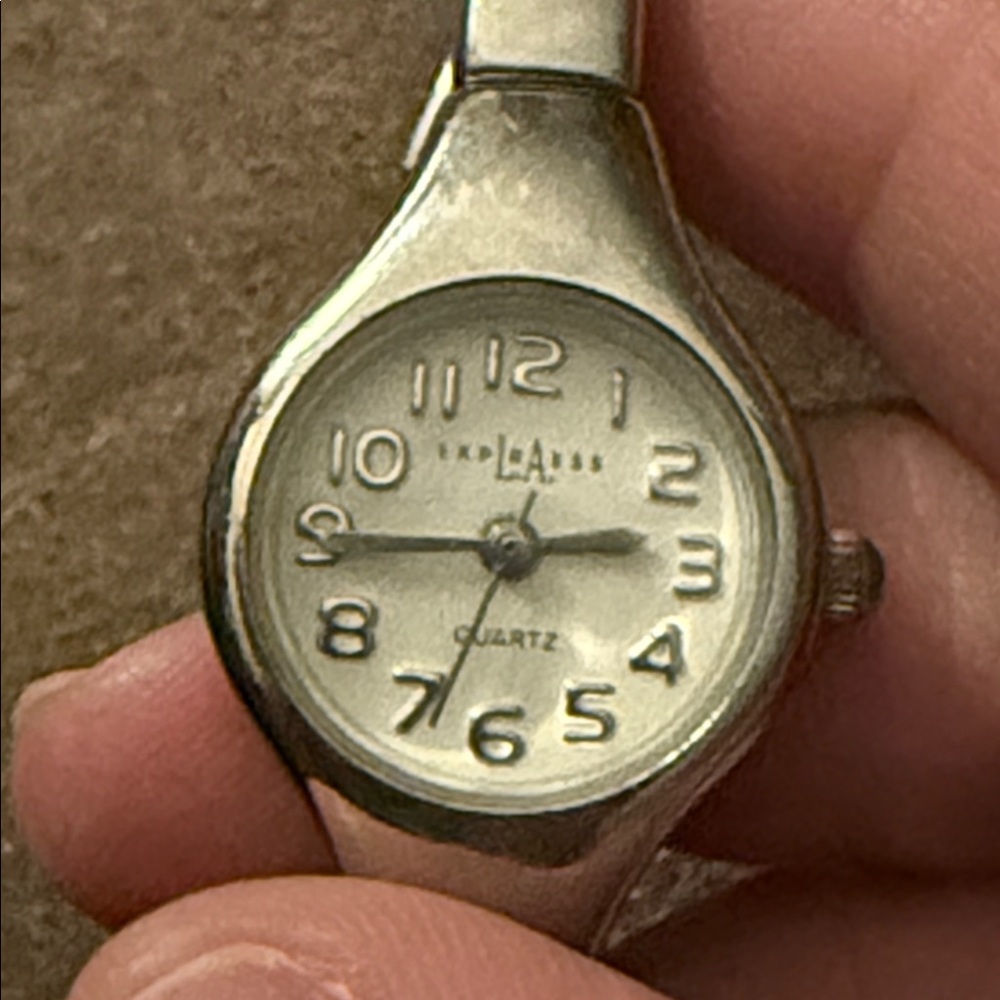 Silver Women's Analog Bangle Watch - Silver